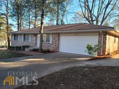 6876 Stephens Dr, Rex, GA 30273 photo 1