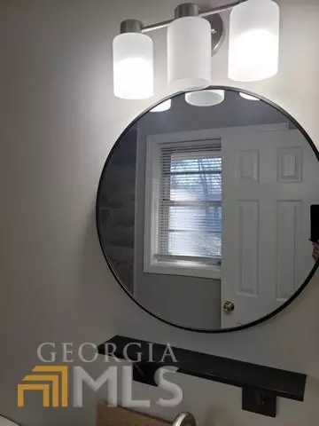 6876 Stephens Dr, Rex, GA 30273 photo 11