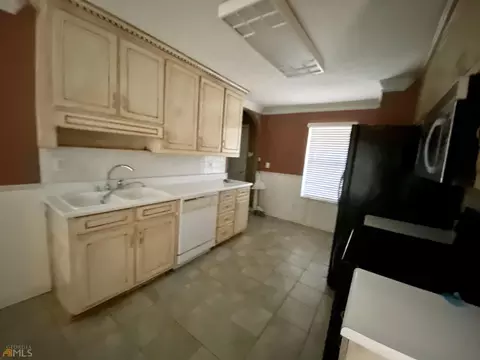 610 Windsor Dr, Monroe, GA 30656 photo 15
