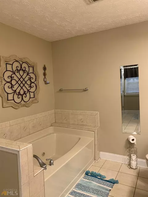 381 Walthall Rd, Jackson, GA 30233 photo 15