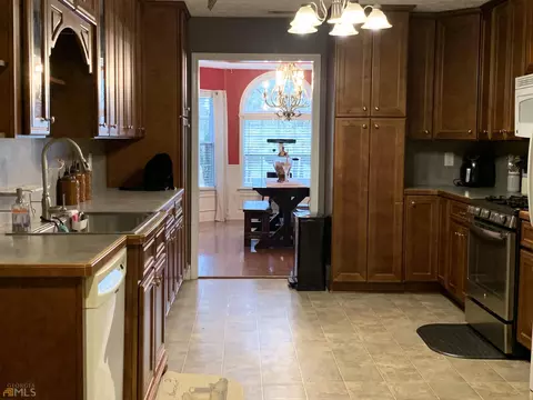 381 Walthall Rd, Jackson, GA 30233 photo 11
