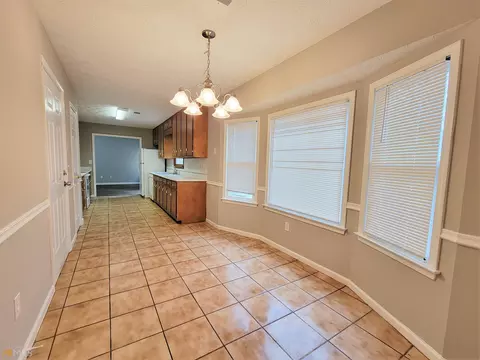 210 Laurel Way, Covington, GA 30016 photo 11