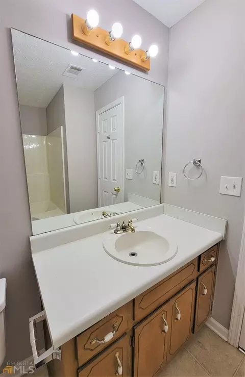 210 Laurel Way, Covington, GA 30016 photo 6