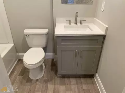 2582 Crabapple Ln, Morrow, GA 30260 photo 6
