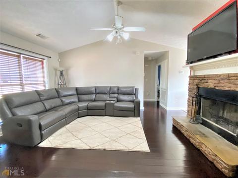 64 Nantucket Dr, Lagrange, GA 30241 photo 5