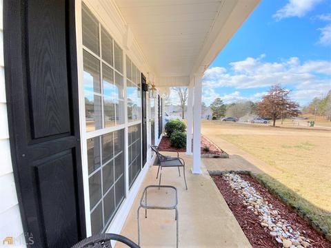 64 Nantucket Dr, Lagrange, GA 30241 photo 3