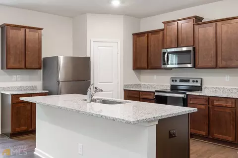 3276 Bridgewood Dr, Macon, GA 31216 photo 6