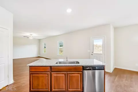 3255 Bridgewood Dr, Macon, GA 31216 photo 10