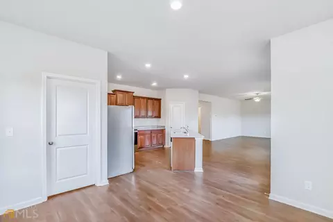 3255 Bridgewood Dr, Macon, GA 31216 photo 13