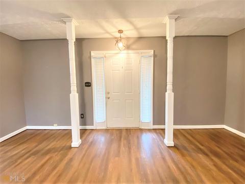 197 Moccasin Trl, Lagrange, GA 30241 photo 2