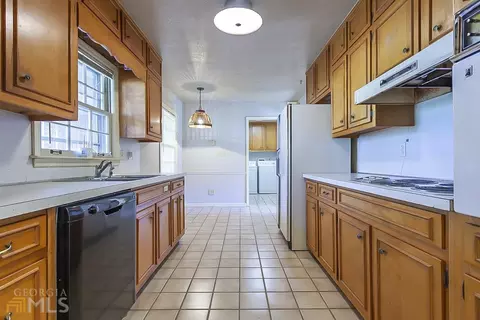 1407 John Robert Dr, Morrow, GA 30260 photo 8