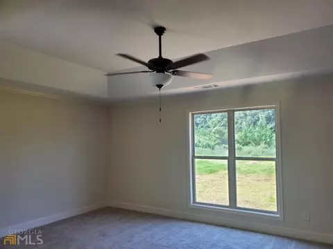 62 Windrow Trl, Statham, GA 30666 photo 5