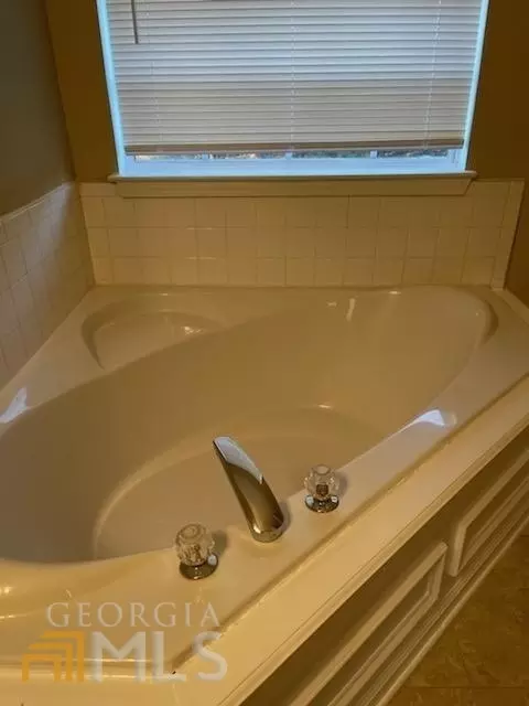 217 Kimberwick Dr, Hampton, GA 30228 photo 13