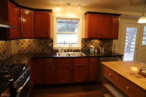 874 Hampton Locust Grove Rd, Hampton, GA 30228 photo 13