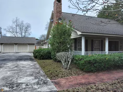 413 Durden Dr, Pooler, GA 31322 photo 2