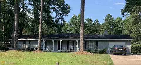 200 Pinehaven Dr, Lagrange, GA 30240 photo 1