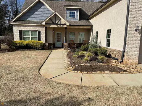 144 Ashby Dr, Jackson, GA 30233 photo 4