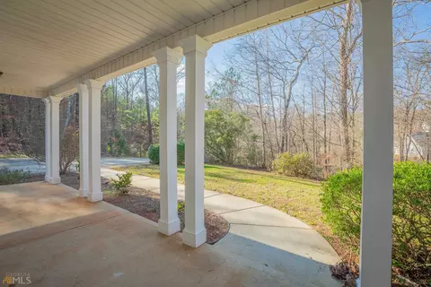 60 Darvin Ct, Covington, GA 30016 photo 9