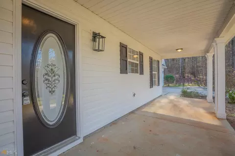 60 Darvin Ct, Covington, GA 30016 photo 8