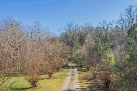 60 Darvin Ct, Covington, GA 30016 photo 2