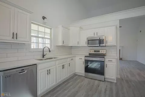 60 Darvin Ct, Covington, GA 30016 photo 17