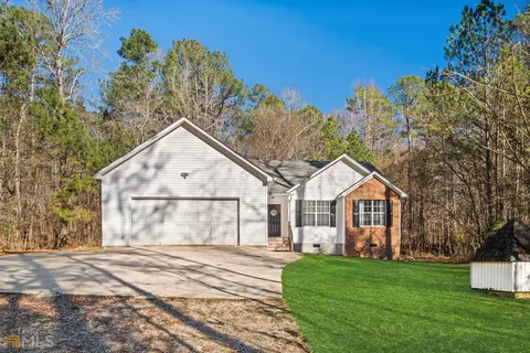 2823 Singleton Rd, Conyers, GA 30012 photo 3