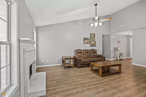 2823 Singleton Rd, Conyers, GA 30012 photo 11