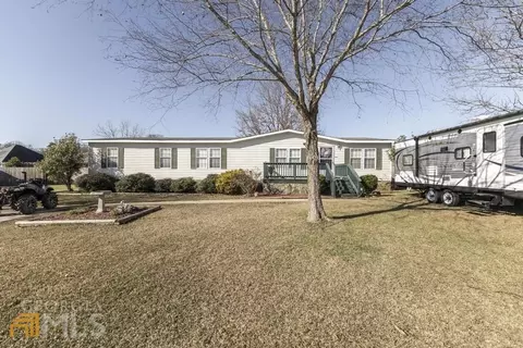 202 Arrlington Bnd, Byron, GA 31008 photo 1