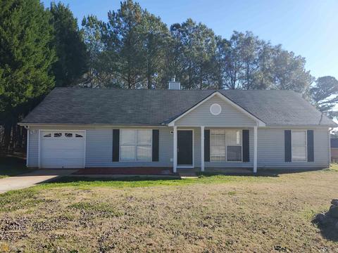 30 Fairclift Dr, Covington, GA 30016 photo 1