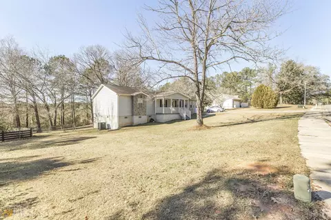 105 Willow Gln, Centerville, GA 31028 photo 2