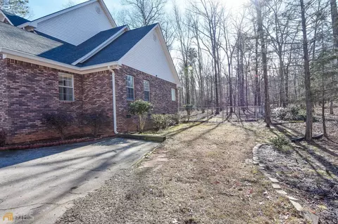 186 Cross Creek Way, Hampton, GA 30228 photo 8