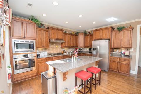 129 Kenmare Row, Tyrone, GA 30290 photo 4