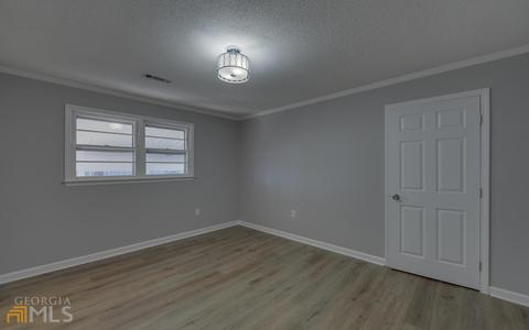 325 E Doyle St, Toccoa, GA 30577 photo 17