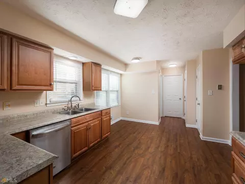 13410 Panhandle Rd, Hampton, GA 30228 photo 4