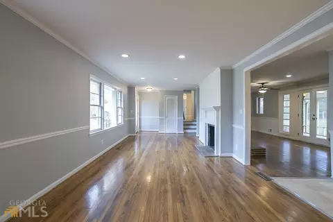 71 Howard Cir, Winder, GA 30680 photo 12