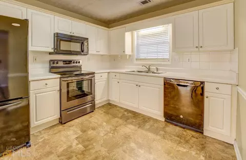 325 Forest Brook Dr, Covington, GA 30016 photo 13