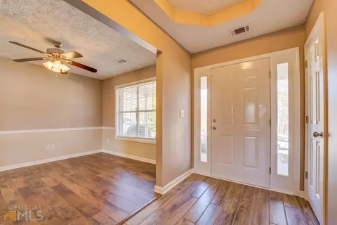 325 Forest Brook Dr, Covington, GA 30016 photo 4