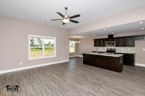 607 Daisy Dr, Perry, GA 31069 photo 10