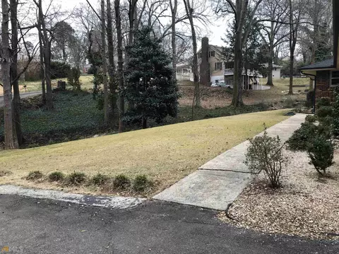 1220 Rosedale St, Toccoa, GA 30577 photo 2