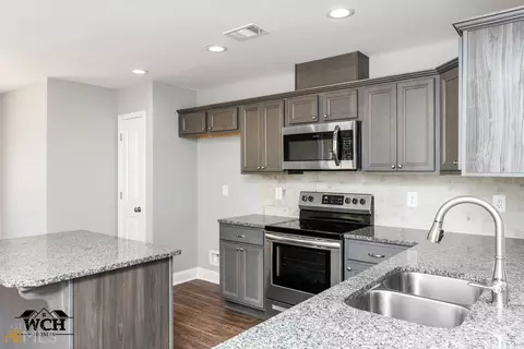 605 Daisy Dr, Perry, GA 31069 photo 9