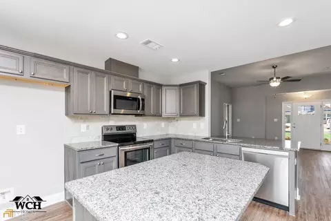 605 Daisy Dr, Perry, GA 31069 photo 10