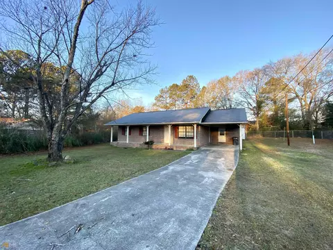 160 Myrtle Dr, Roberta, GA 31078 photo 1