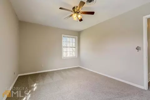 1162 Skylark Dr, Morrow, GA 30260 photo 16