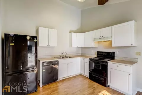 1162 Skylark Dr, Morrow, GA 30260 photo 2