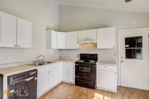 1162 Skylark Dr, Morrow, GA 30260 photo 13