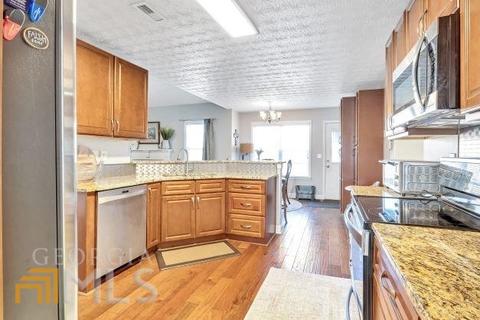160 Blue Smoke Trl, Hampton, GA 30228 photo 6