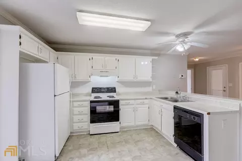 570 Morgan Ct, Hampton, GA 30228 photo 12