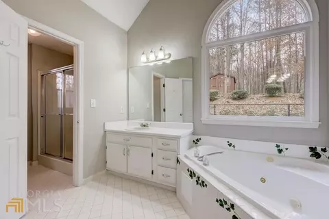 570 Morgan Ct, Hampton, GA 30228 photo 4