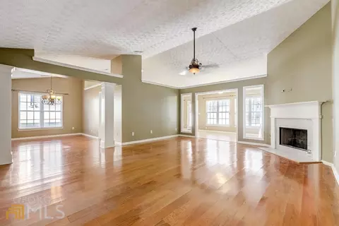 200 Meadowbrook Ct, Covington, GA 30016 photo 3