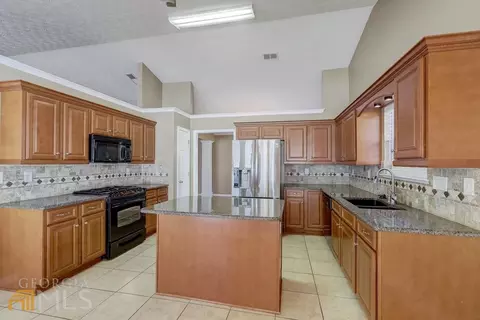 200 Meadowbrook Ct, Covington, GA 30016 photo 10